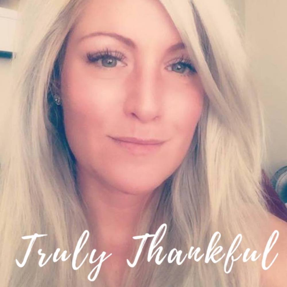 Meet your Posher, Courtney